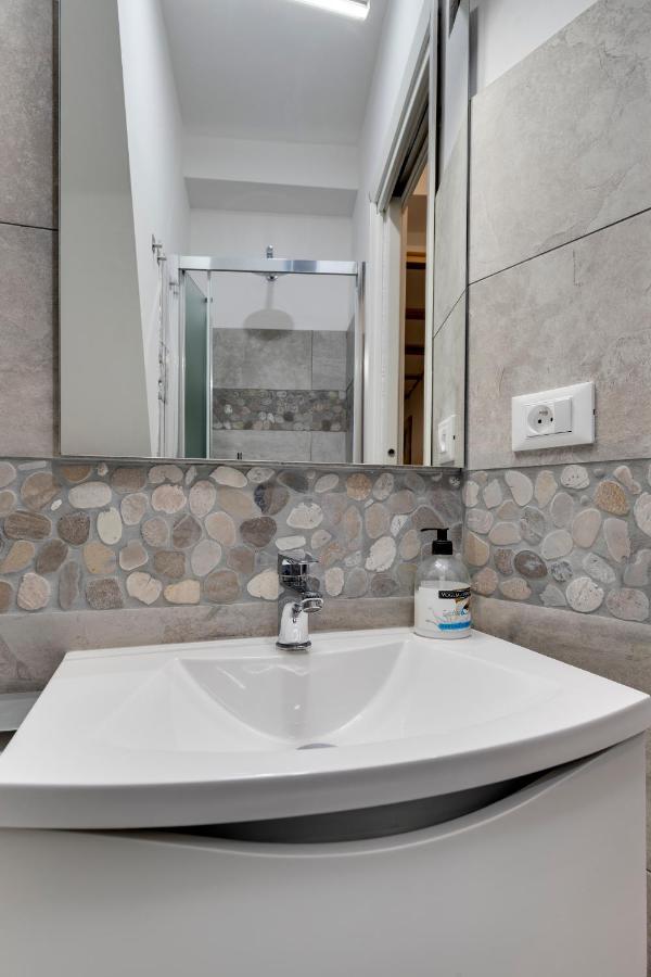 Duplex Des Sablettes Apartment Menton Ngoại thất bức ảnh